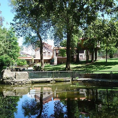 Quinta Padre Lobo Guest House Santa Maria da Feira Luaran gambar