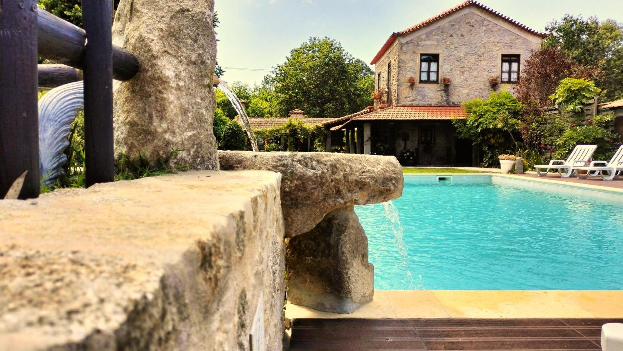 Quinta Padre Lobo Guest House Santa Maria da Feira Luaran gambar