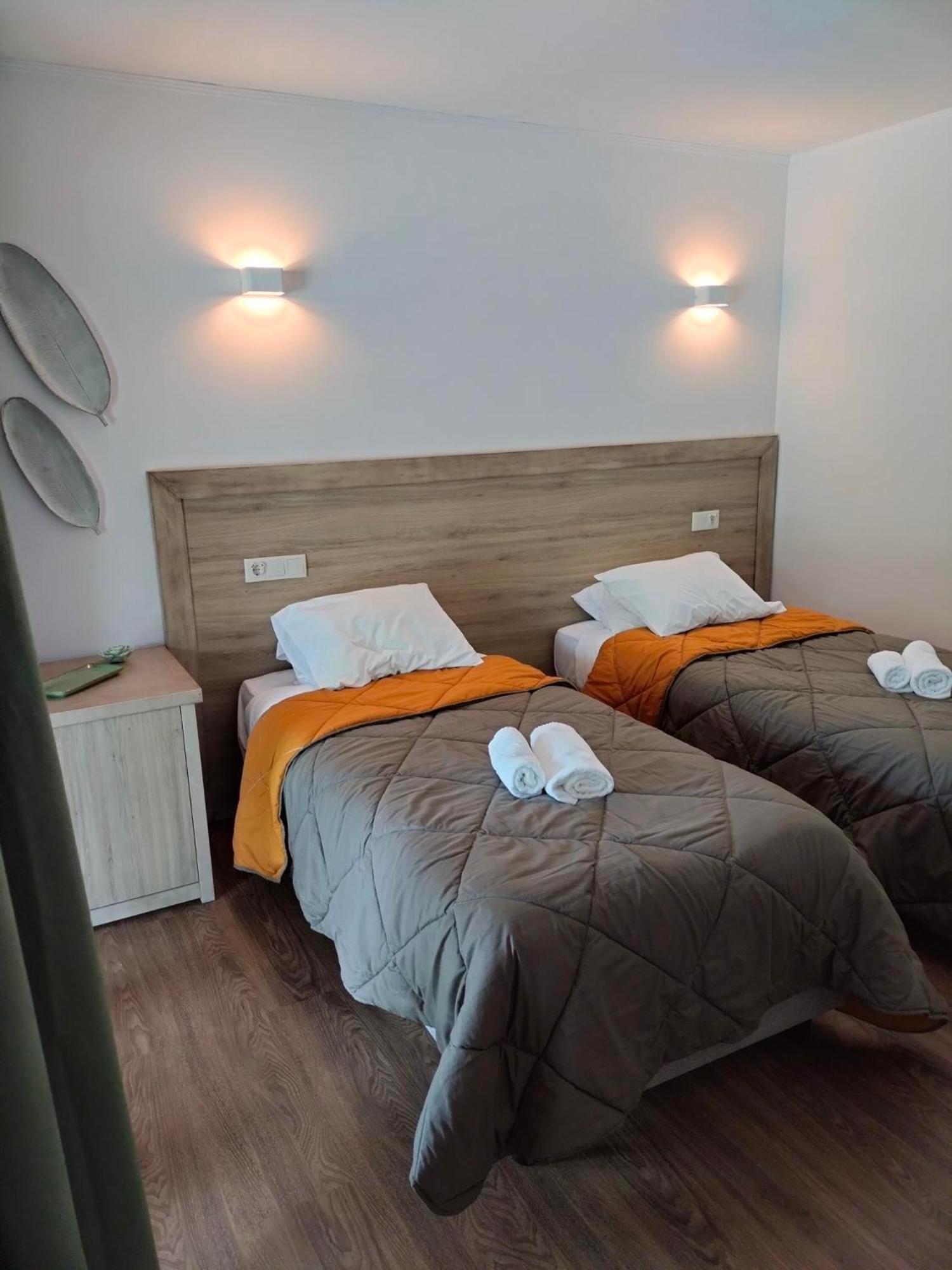 Quinta Padre Lobo Guest House Santa Maria da Feira Bilik gambar